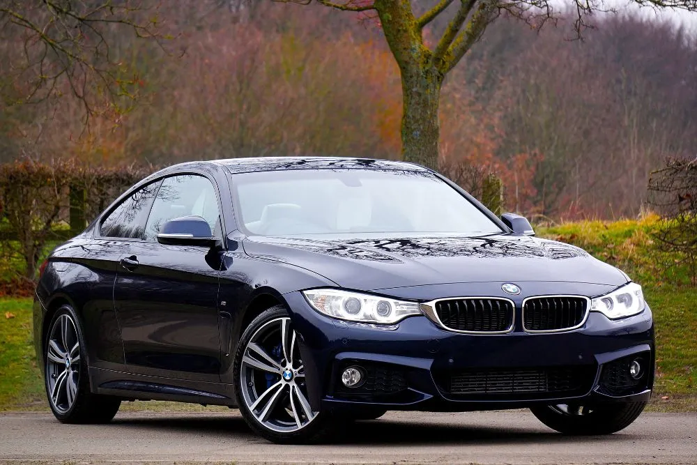 BMW-Car-IMG